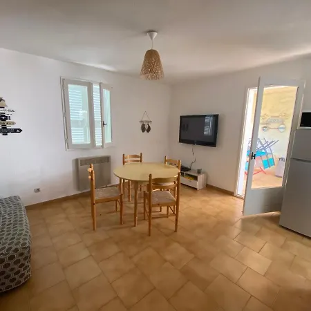 Petit Paradis Pres Ile Rousse Gite Les Cortalines Lama Exterior photo