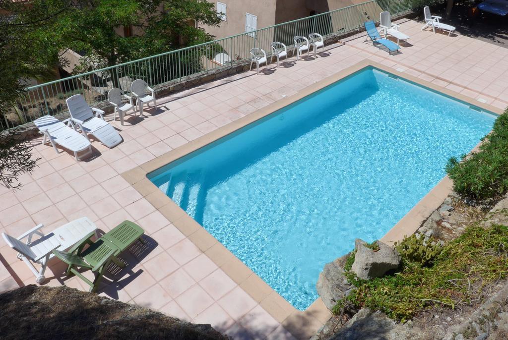 Petit Paradis Pres Ile Rousse Les Cortalines * Lama